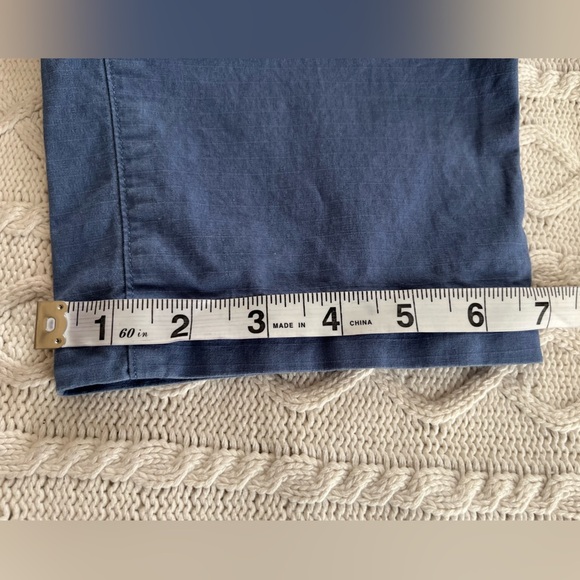 Eddie Bauer Smoky Blue Khaki Cropped Pants Women’s Size 8 - Picture 9 of 15